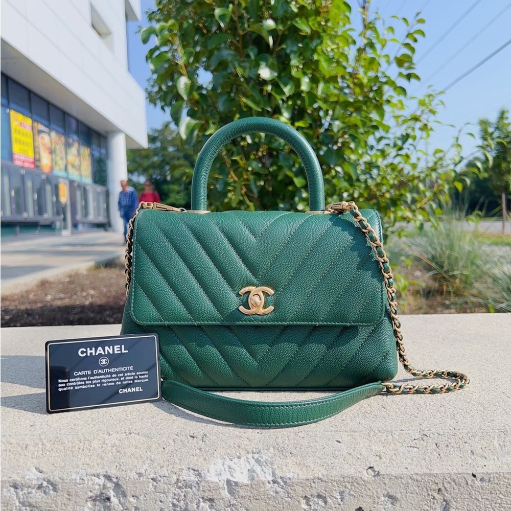 Chanel Caviar Small Coco Handle Bag Green
